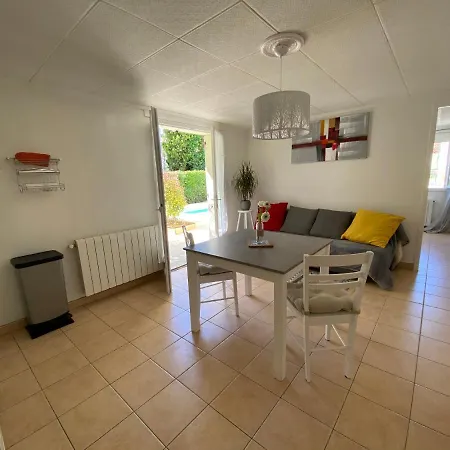 Agreable...independant Apartment *